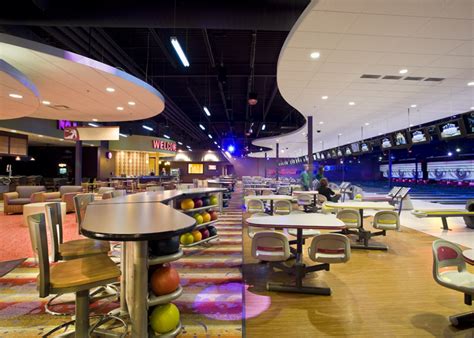 Treasure Island Resort E Casino Bowling