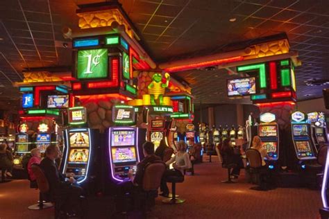 Turtle Lake Casino Horas